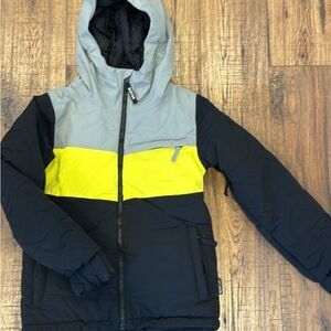 Burton Boys XS (6/7) Black and Gray Room to grow jacket ski snowboard